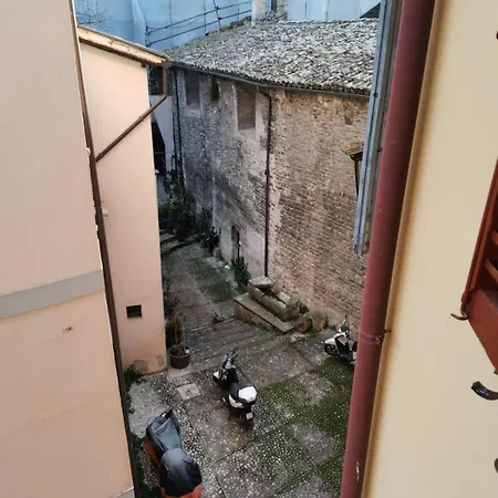 Casa Dei Tigli *